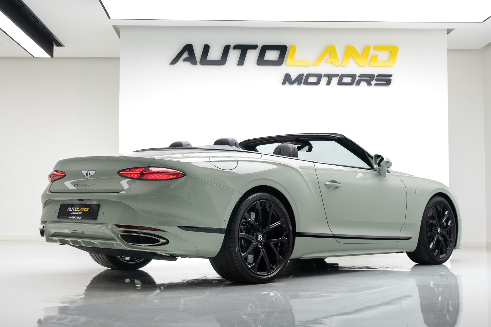 2025 BENTLEY CONTINENTAL GTC SPEED. FIRST EDITION. NAIM PREMIUM AUDIO SYSTEM.